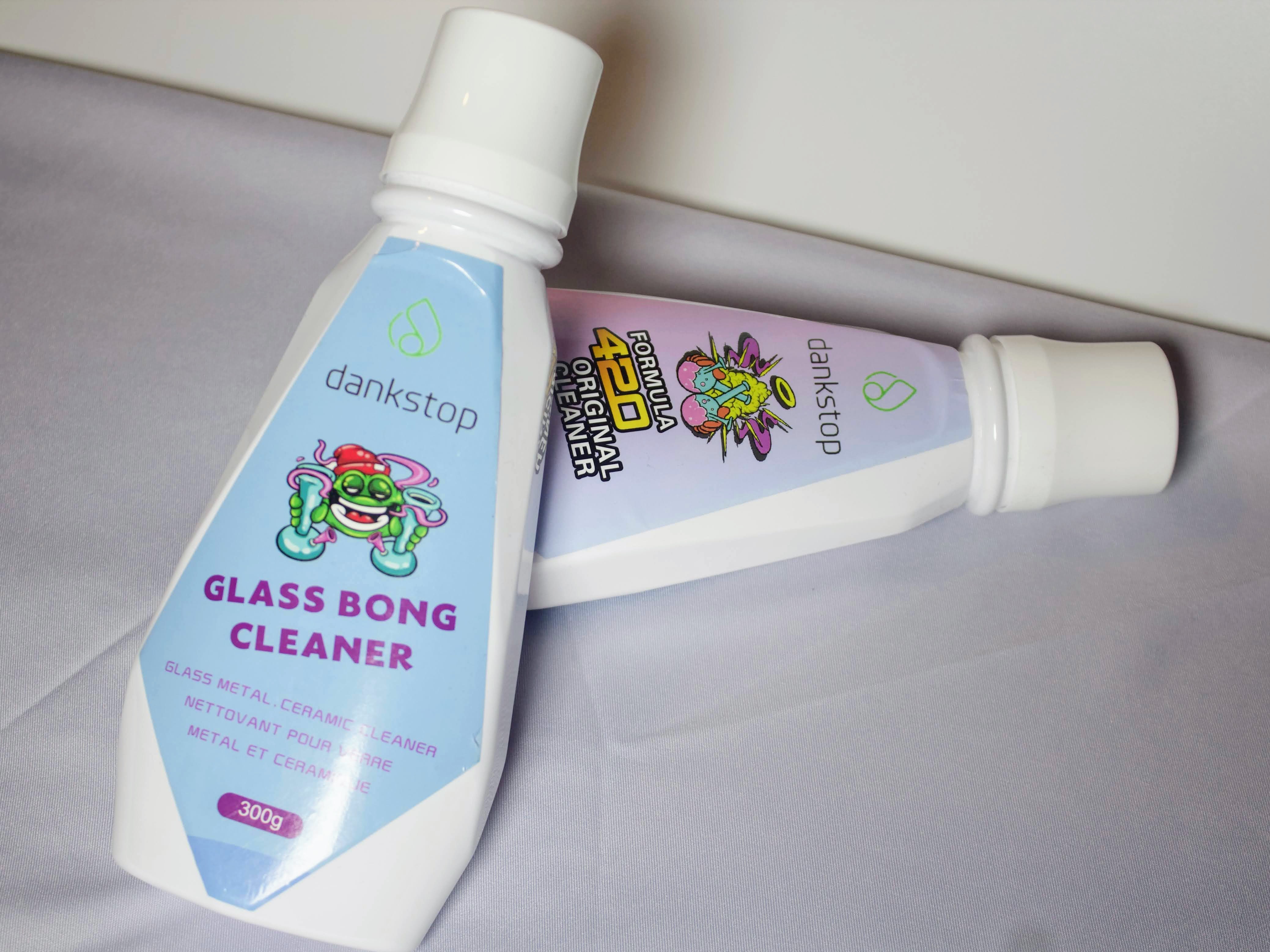 Glass bong cleaner